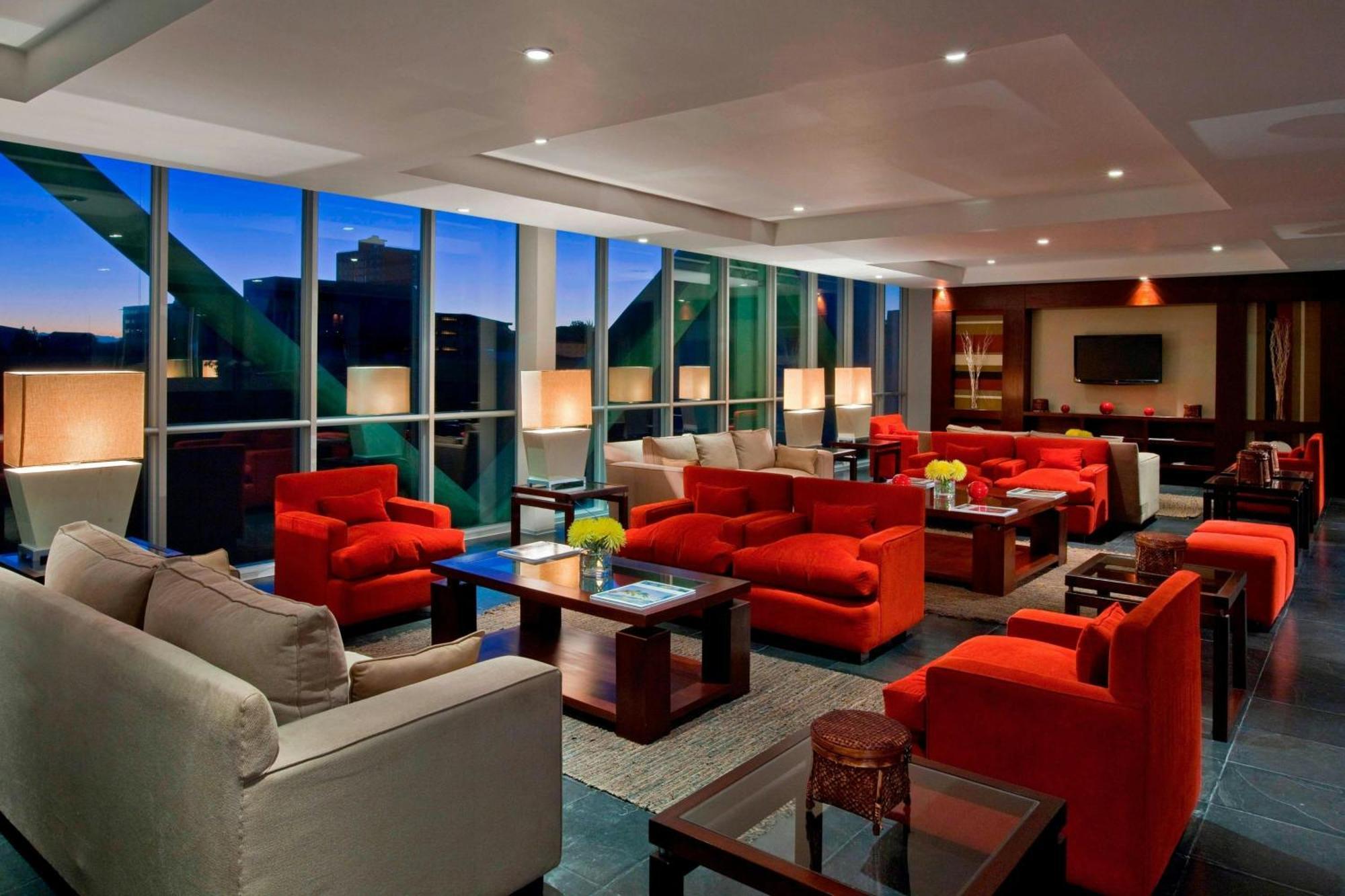 Four Points By Sheraton Los Angeles Exterior photo